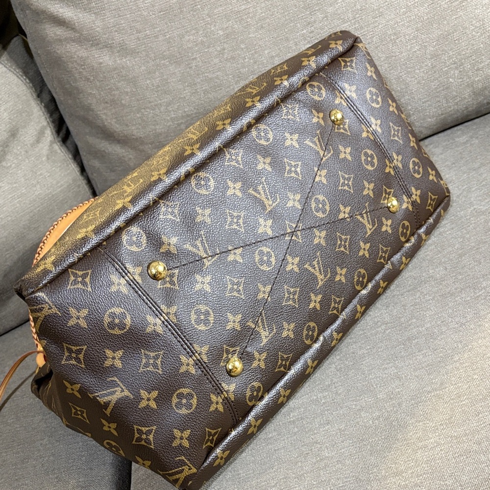 Authentic Louis Vuitton Artsy MM Monogram Hobo Rank A w/ Dust Bag - Picture 7 of 13